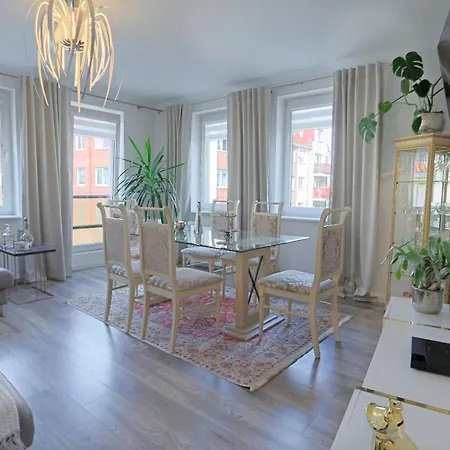 Apartament Przy Porcie W Swinoujsciu *